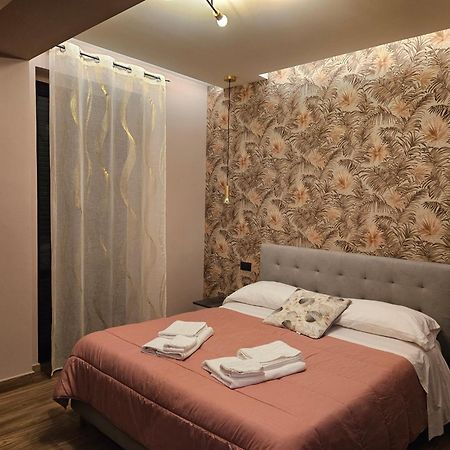 Napoli Central Capodichino B&B ภายนอก รูปภาพ