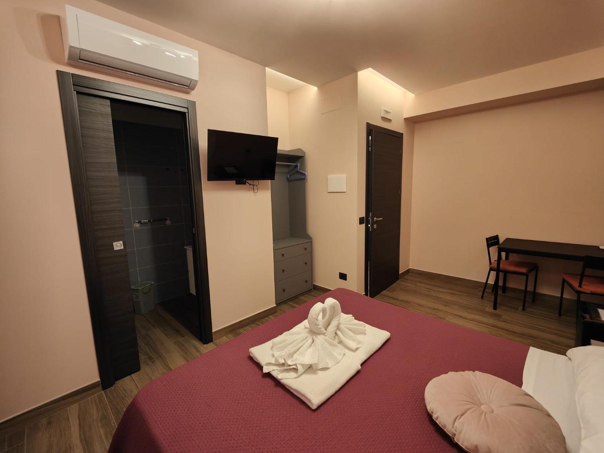 Napoli Central Capodichino B&B ภายนอก รูปภาพ