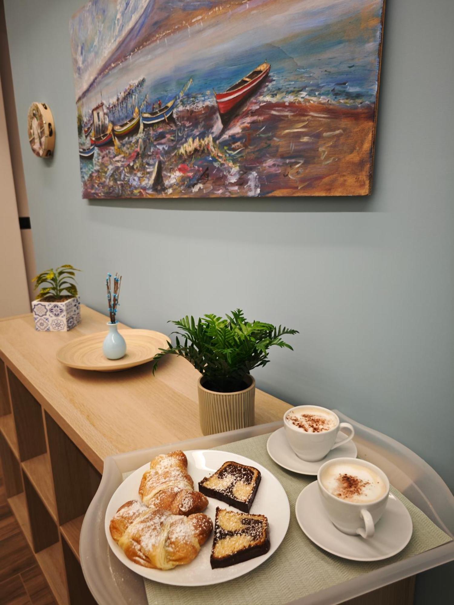 Napoli Central Capodichino B&B ภายนอก รูปภาพ